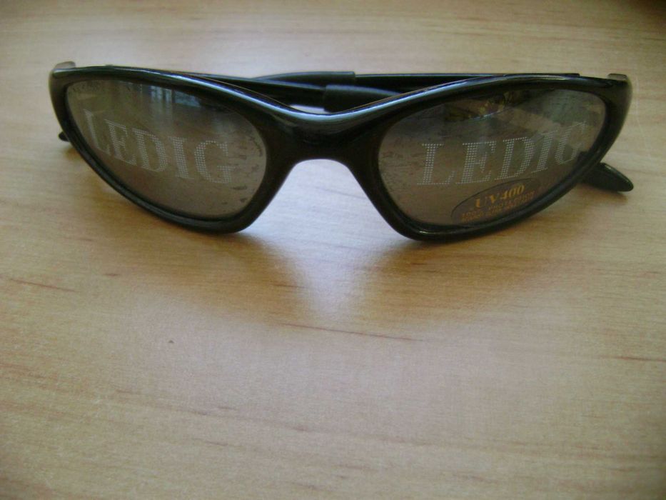 Starocie z PRL - Okulary przeciwsłoneczne Zestaw 11 par TANIO!