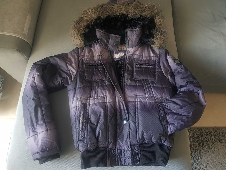 Casaco Feminino curto de Inverno, Excelente look, Novo raramente usado
