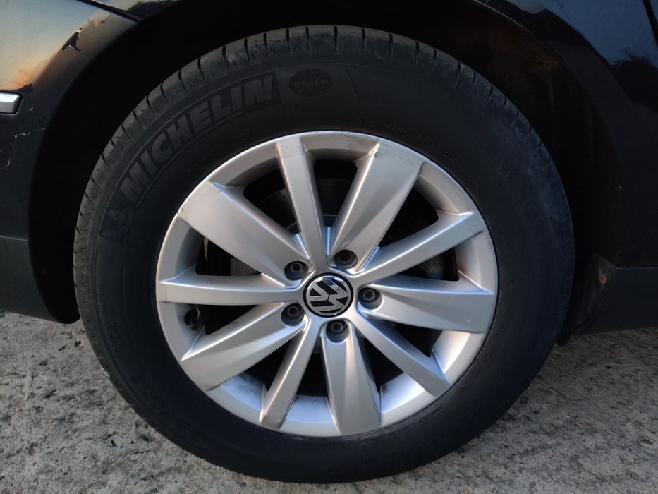 Продається авто VOLKSWAGEN. Торг!!!