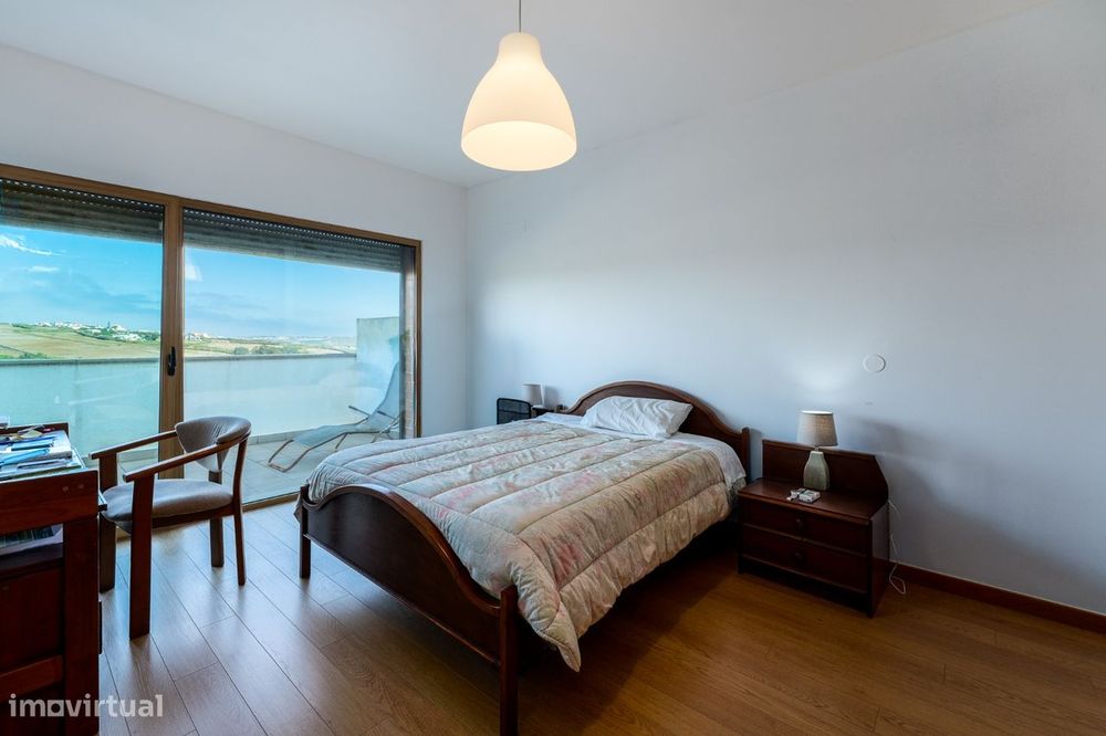 Apartamento T2 Duplex, S. Pedro da Cadeira
