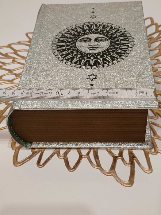 Красивая шкатулка-книга купюрница и красивый подарок