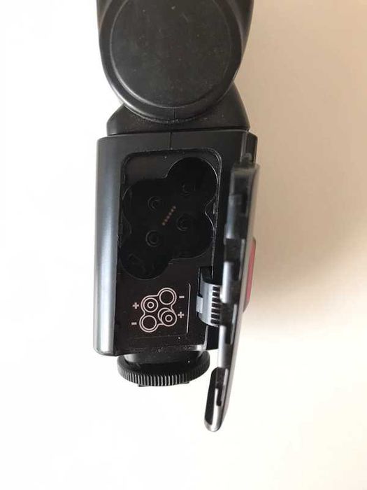 Flash Nissin Di622 Mark II