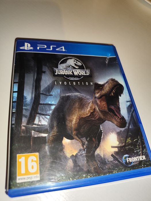 Jurassic world Evolution PS4