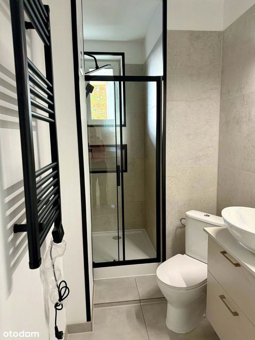 Świeżo Po Remoncie | 45M2 | Duży Balkon 6 M²