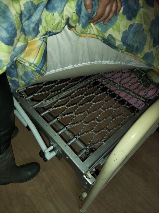 Cama regulável ideal para idosos