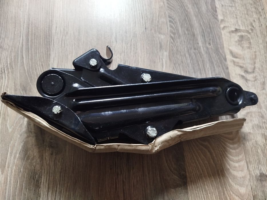 Домкрат для авто