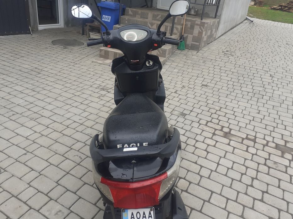 Продам скутер ,2018 на документах.