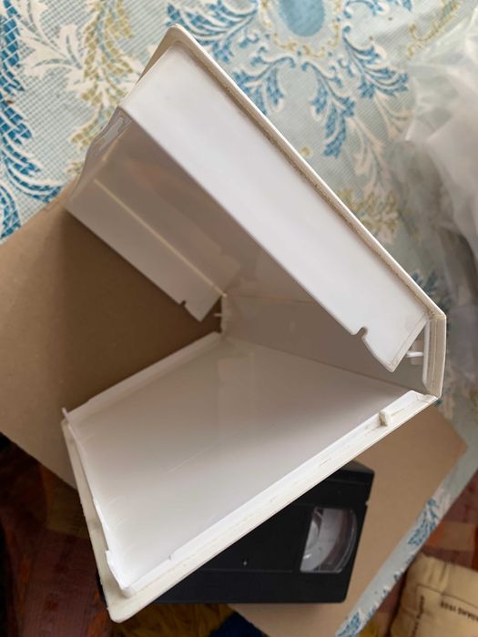 Jaskinia Niedźwiedzia perła polskich jaskiń - kaseta VHS