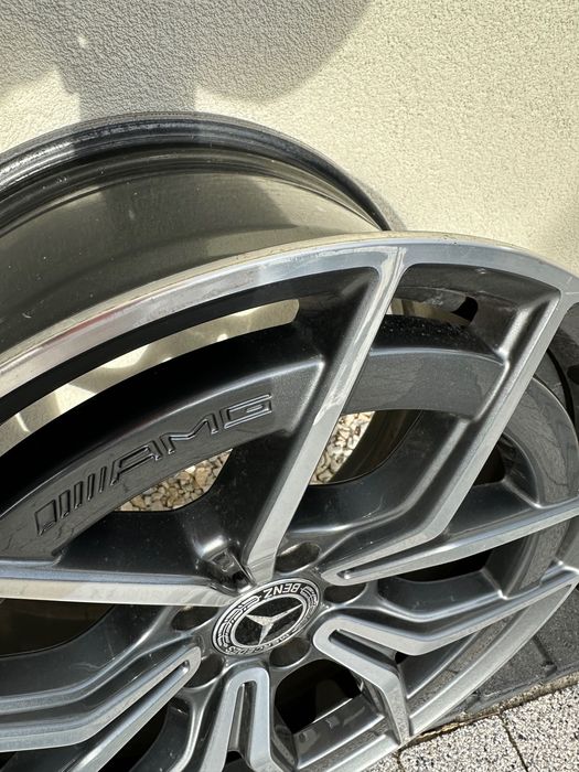 Felga 19 Mercedes E-klasa W213 AMG A213401  9JX19 ET49 Stan BDB