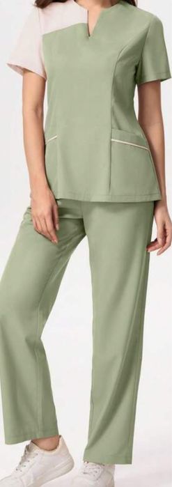 Mundurek medyczny damski