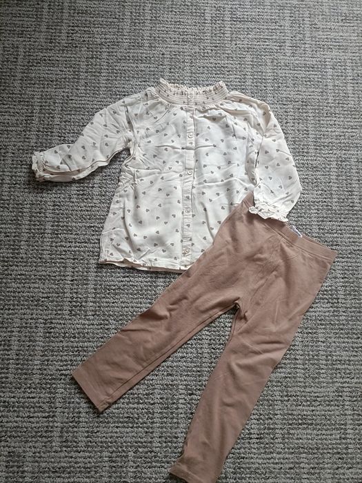 Zestaw bluzeczka i legginsy
