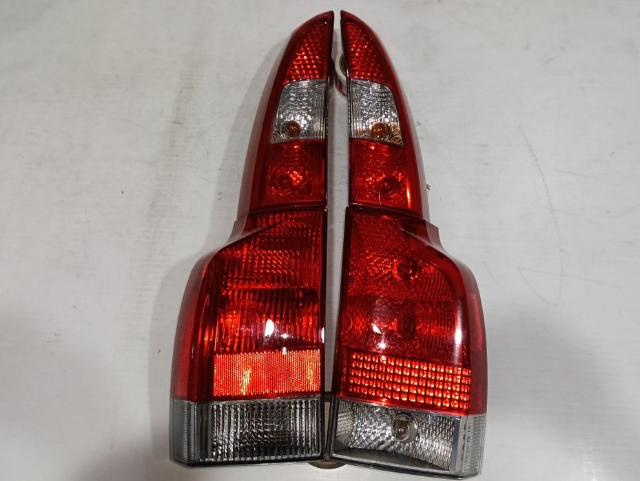 Volvo V70 ll/XC 70 ANOS DE 1999/2000/2001/2002/2003/2004/2005/2006/2007/2008 farolins stops esquerdo/Direito