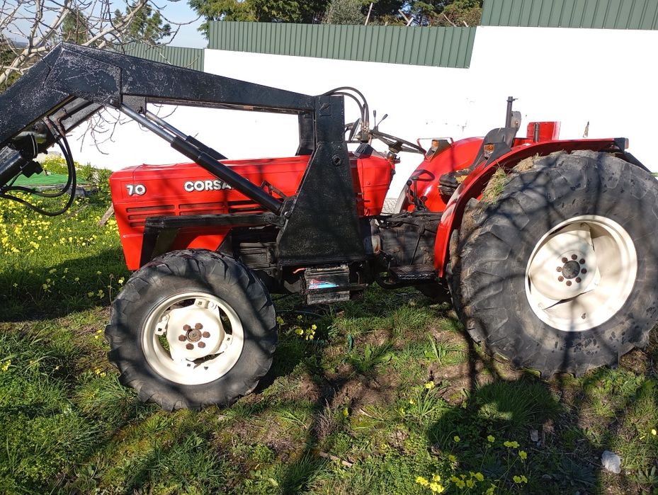 Trator same 70 CV 4x4 com pá frontal