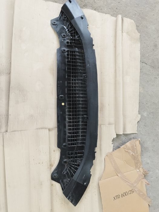 płyta pod zderzak audi A6 c8 s line