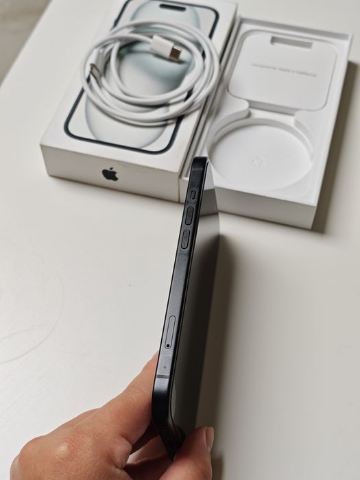 iPhone 15 128gb czarny