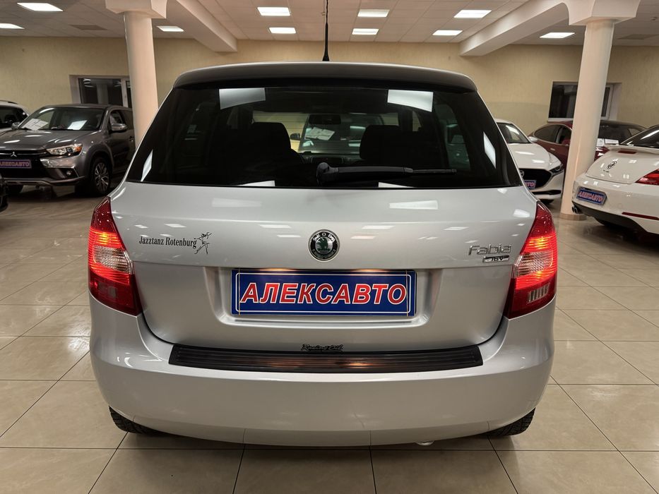 Skoda Fabia 1.4i 16V 5МКПП 2009 р.в. (86 к.с.)