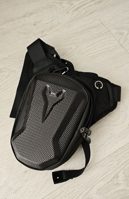 Сумка (мото) на бедро