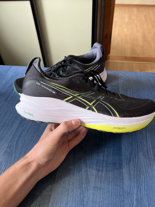 Оригінал! Чоловічі бігові кросівки Asics Gel-Kayano 32