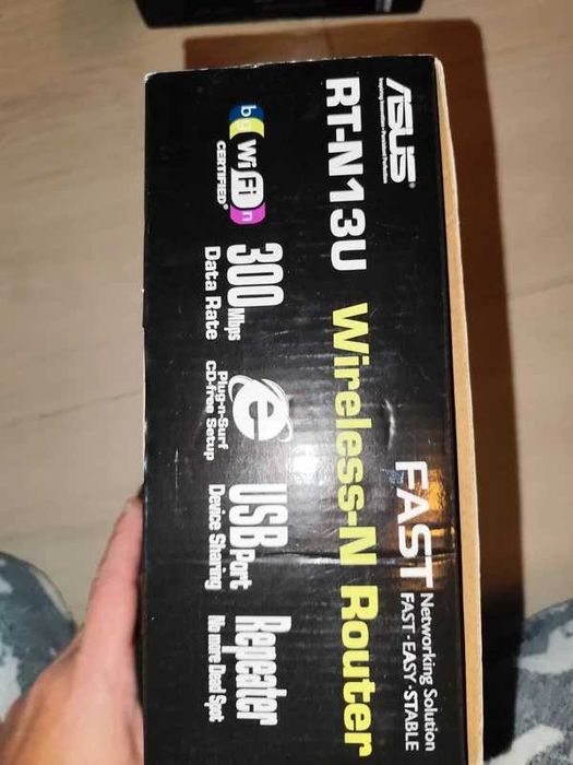 Routery
Router Asus RT-N13U