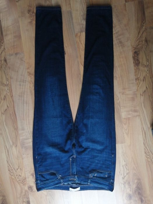 Spodnie jeansy 30/31