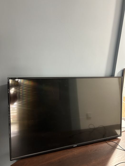 Телевізор GRUNHELM на запчастини