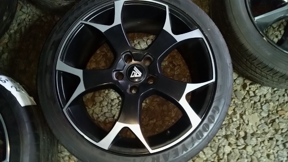 Koła 20" VW T5 T6 5x120 piasta 65.1 opony 275/35/20 b.ladne