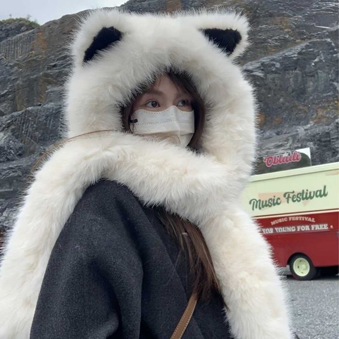 Шапка жіноча зимова