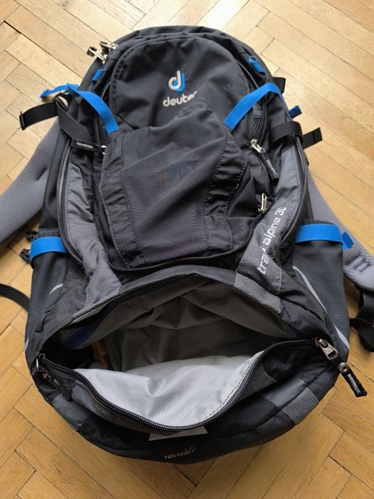 Deuter Trans Alpine 30L plecak czarny.
