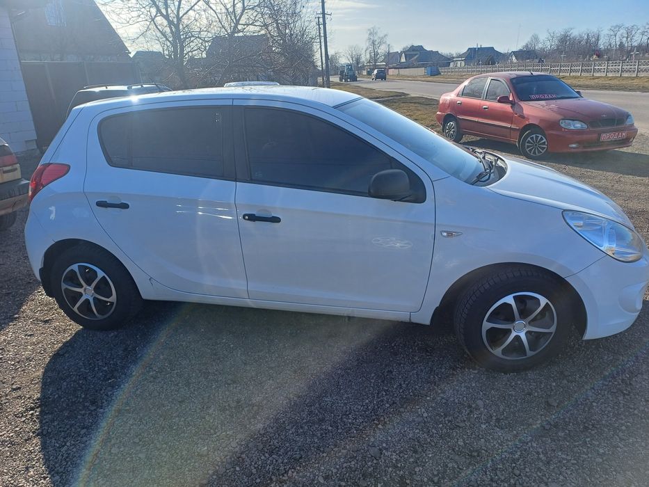 Продам Hyundai i20