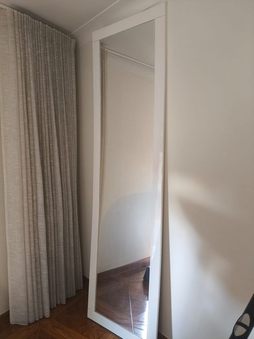 Moldura com espelho461405418287288321