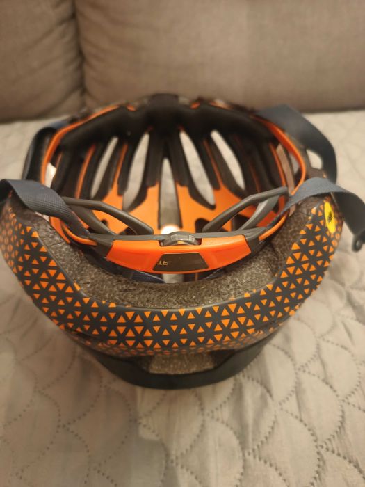 Kask szosowy czarny Bell Stratus rozmiar M