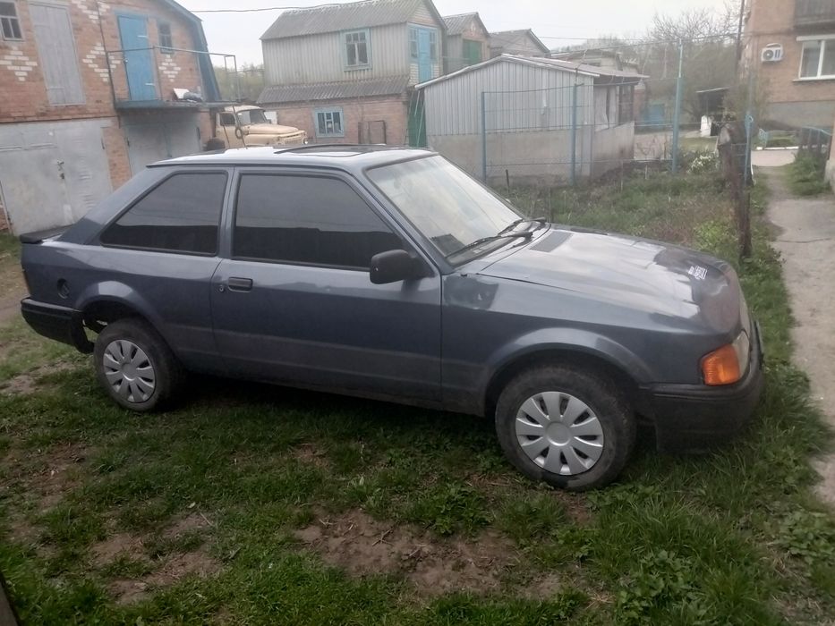 Продам Форд ескорд