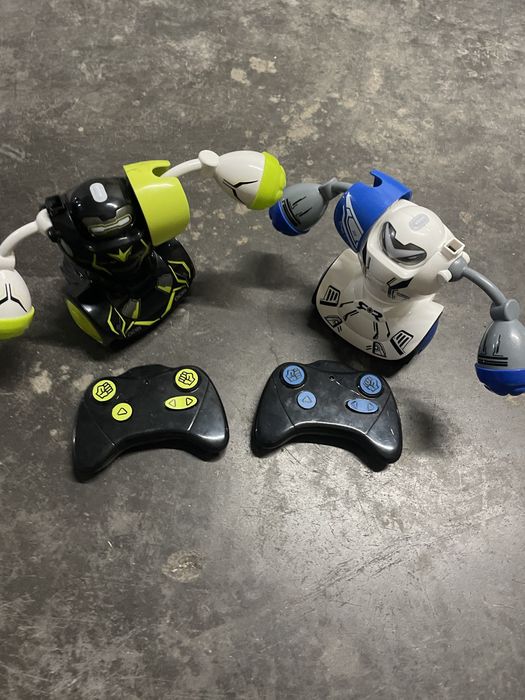 Brinquedo de crianca robot