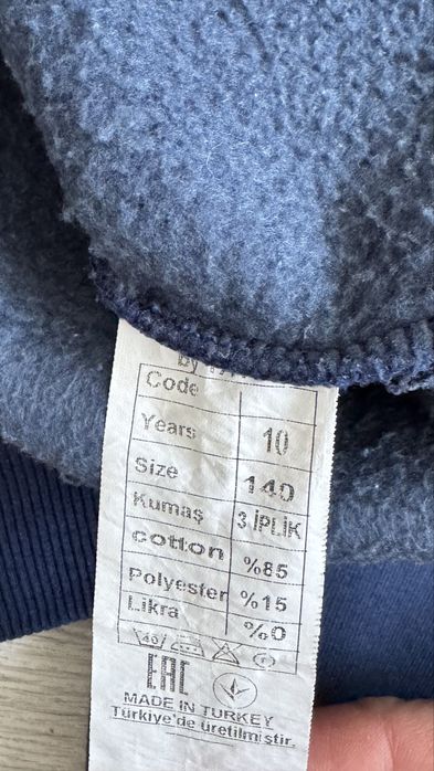 Светер на флісі