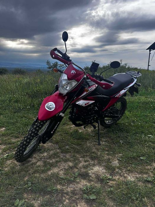 Мотоцикл FORTE FT200GY-C5B