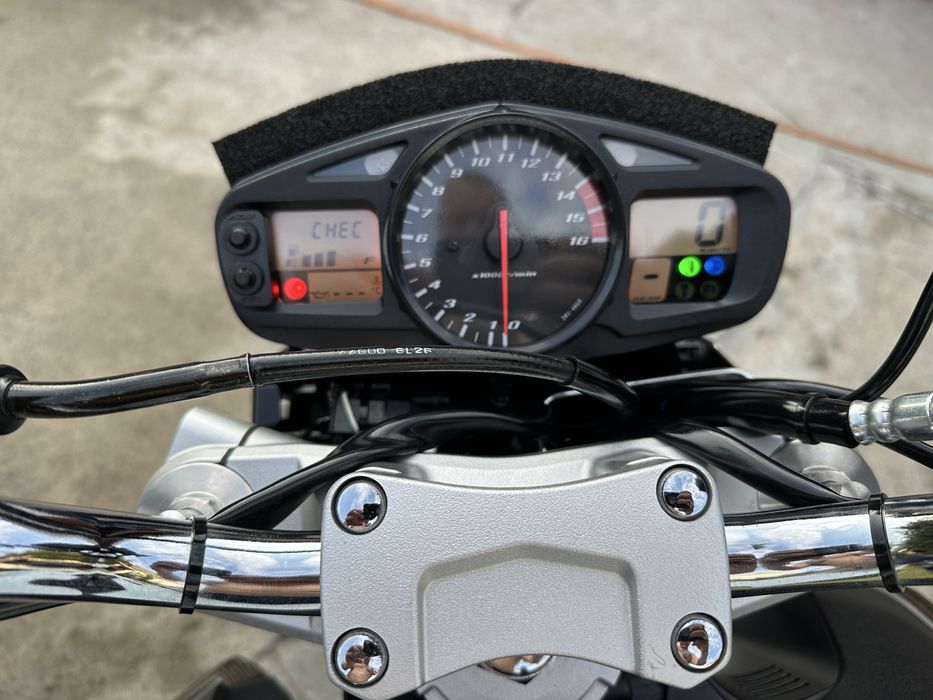 Продас Мотоцикл SUZUKI GSR600