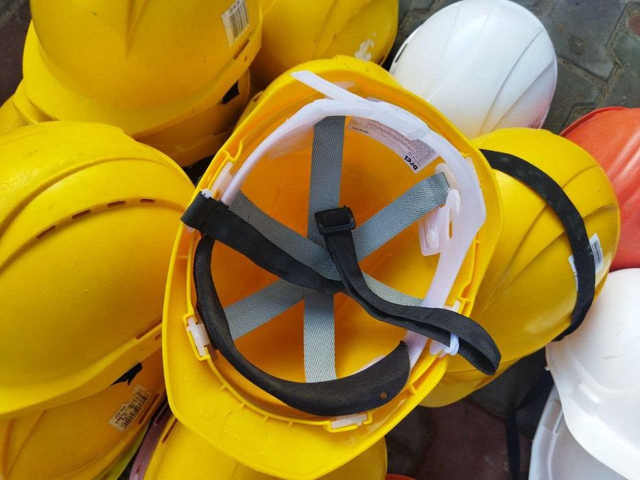 Helm  kask ohronny  BHP