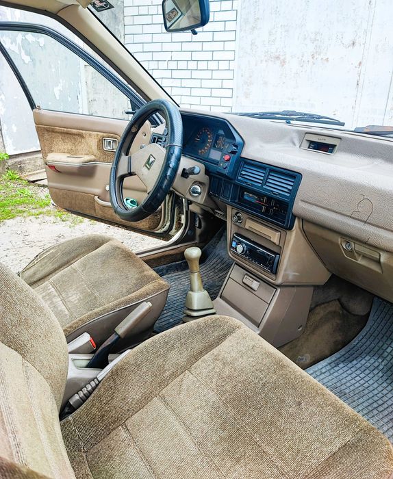Mazda 323 Хетчбек 1.5 1988 р.в.: 899 $ - Mazda Днепр на Olx