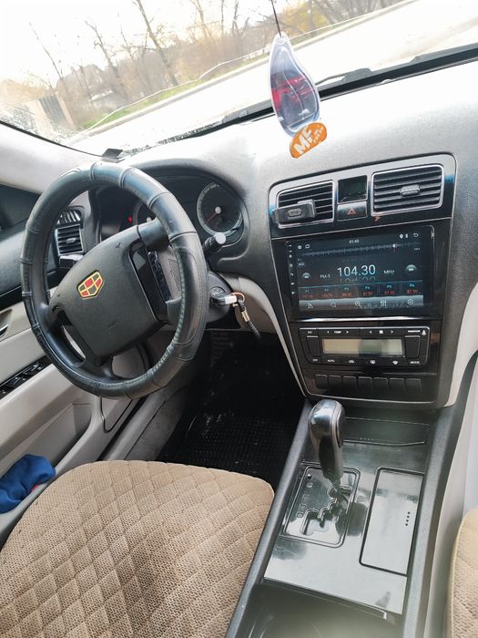 Продам Emgrand 8