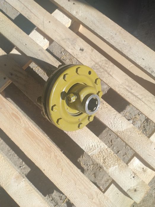 Sprzęgło do rębaka