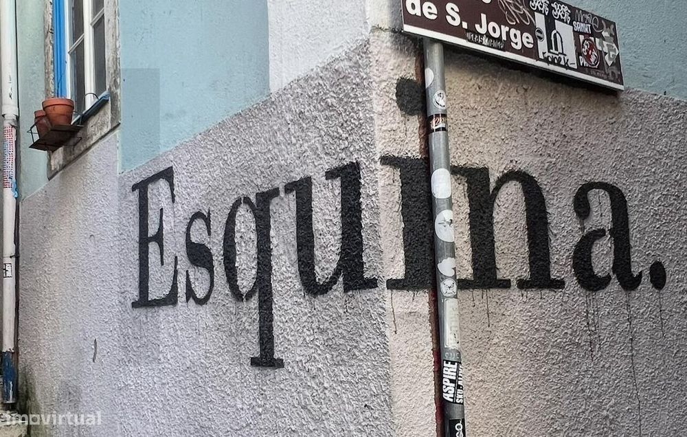 Baixa de Lisboa | T2 renovado a 2 min do metro do Rossio