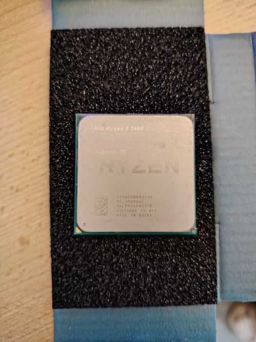 AMD Ryzen 5 2600