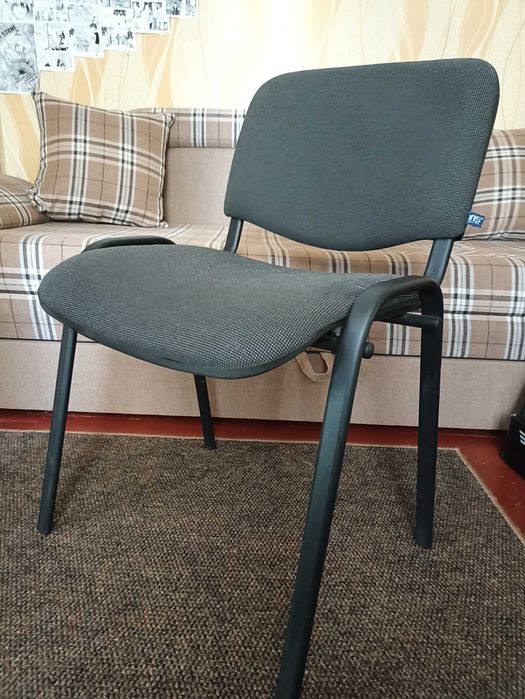 Стілець офісний ISO