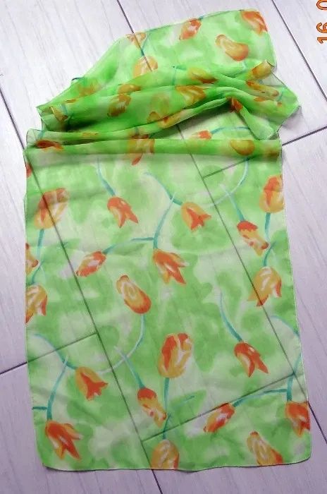 Wiosenna lekka chusteczka 50x130