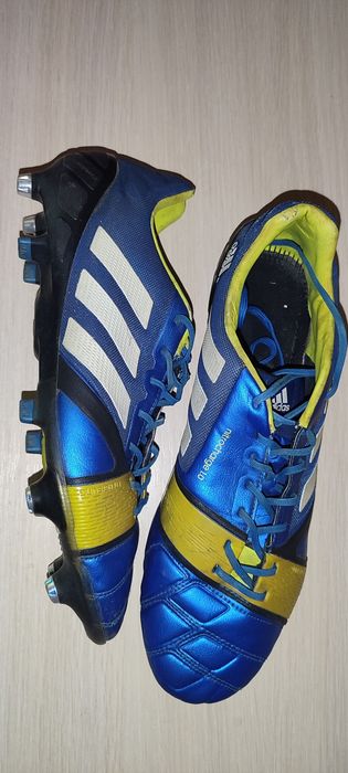 Продам бутси Adisas