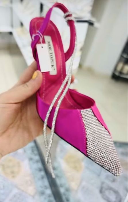 Розкішні туфлі , лодочки , 36,37,39