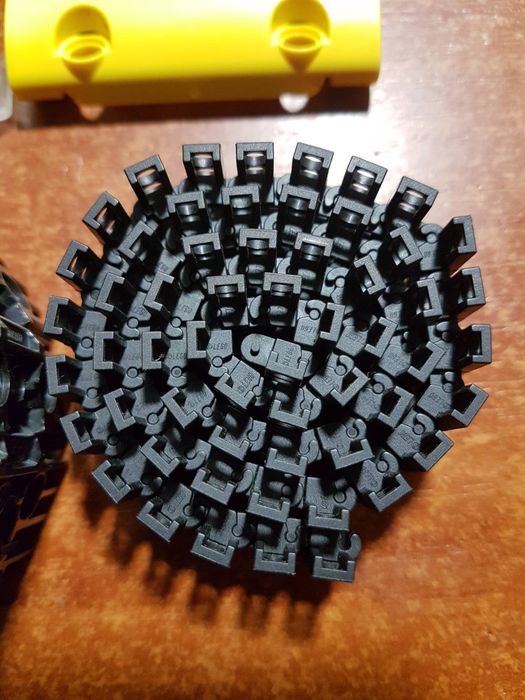 оригінальні деталі Lego деталі тільки всі разом поштучно не можна