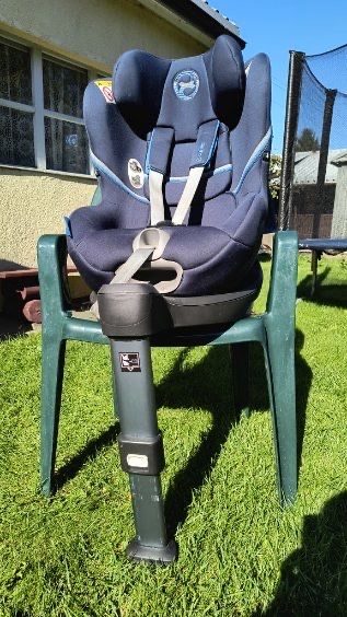 Obrotowy fotelik Cybex Sirona i-Size (61-105 cm) z Isofix  - jak nowy