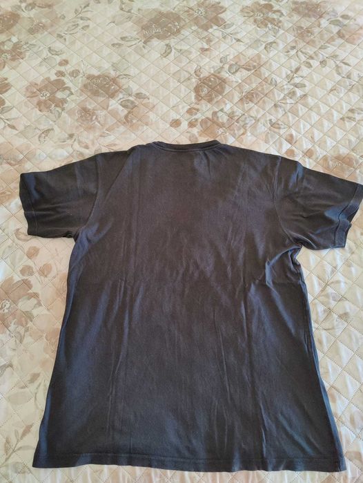 T-shirt Jack & Jones tam. L em excelente estado