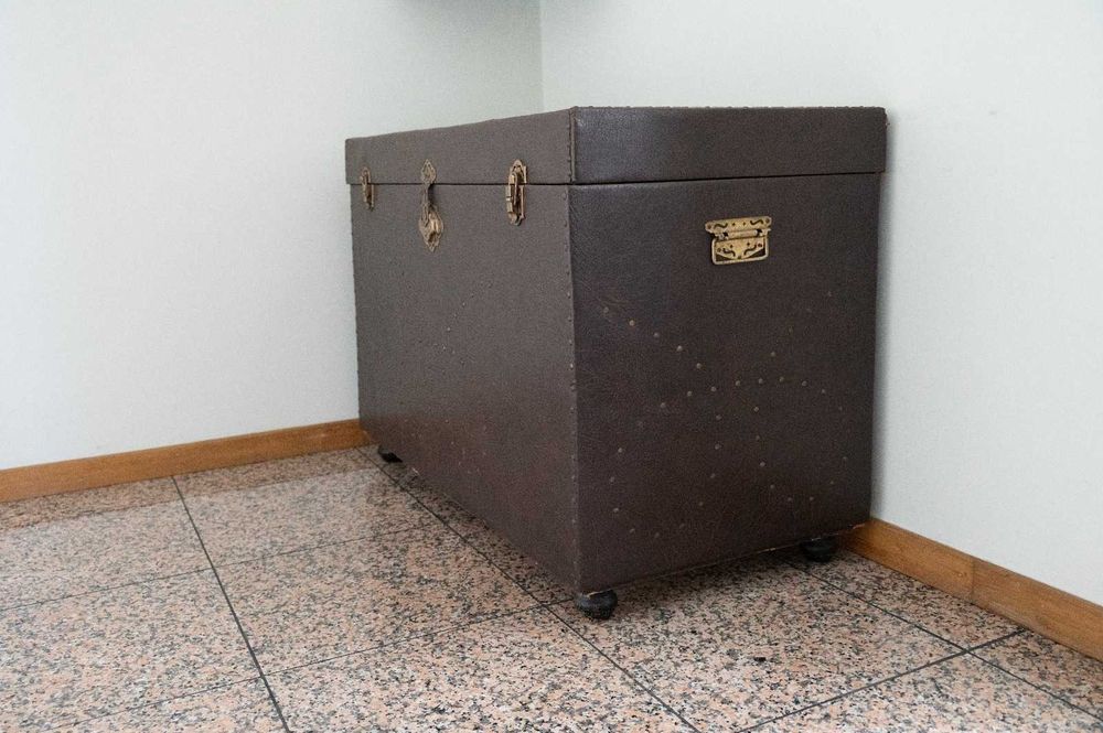Mobiliário Antigo - Variado